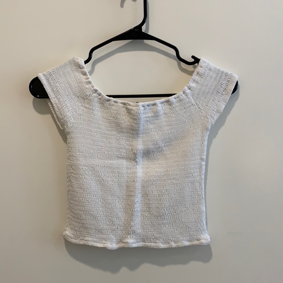 Brandy Melville Charlene Top - Picture 3 of 4